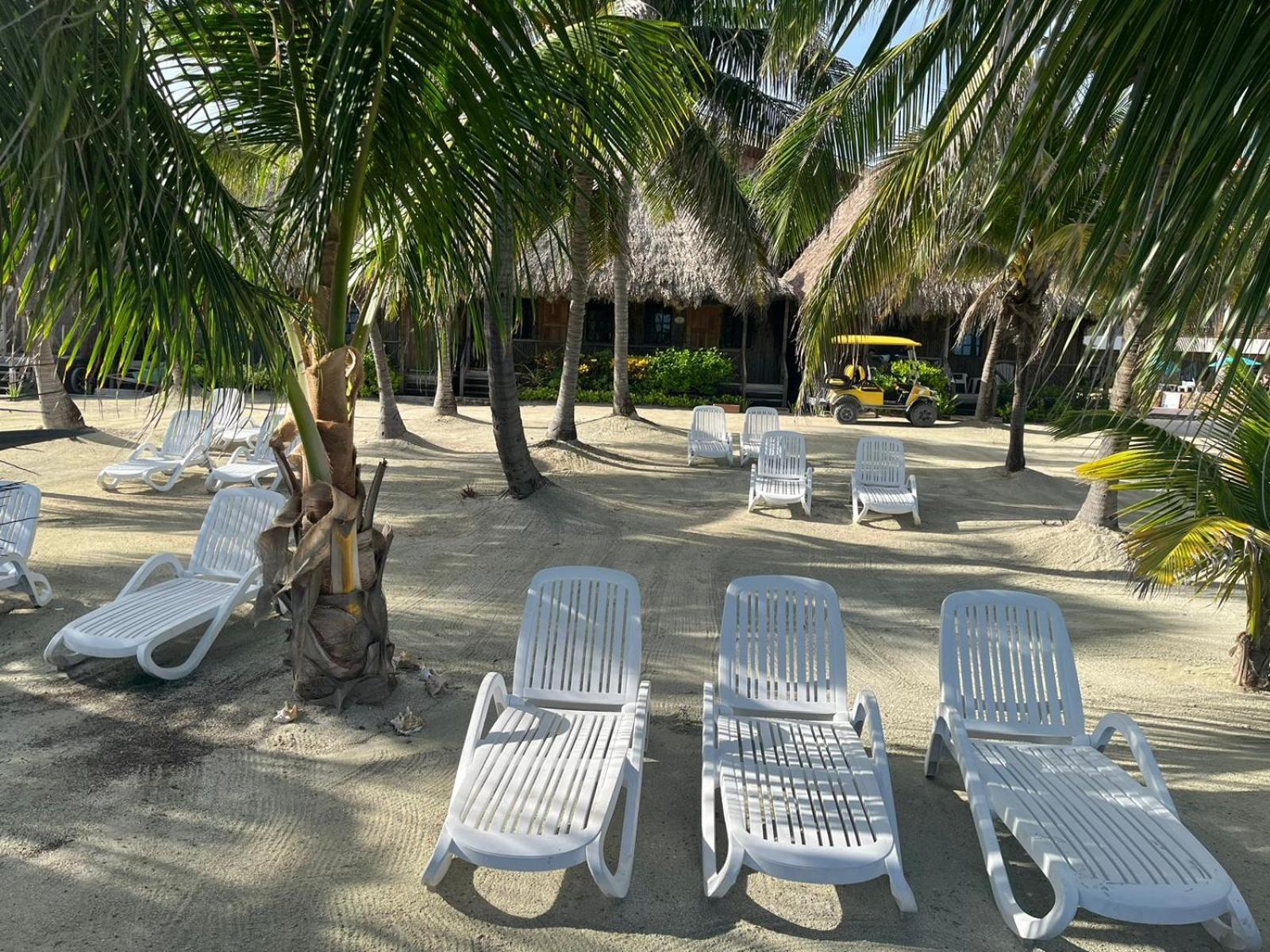 Captain Morgan'S Retreat Сан Педро Екстериор снимка